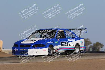 media/Oct-15-2023-CalClub SCCA (Sun) [[64237f672e]]/Group 6/Qualifying/
